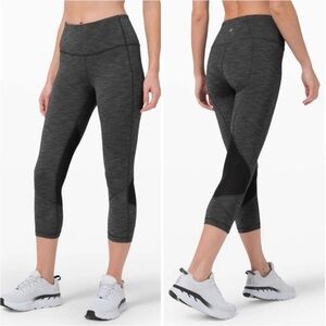 Lululemon pace rival high-rise cropped legging. Size 8